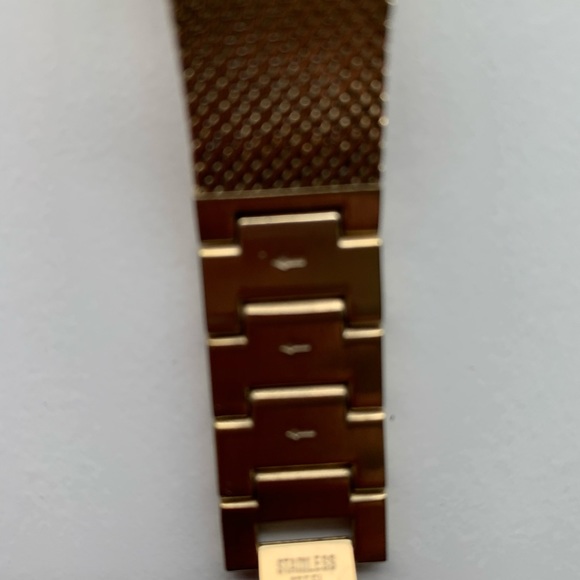 Kenneth Cole Watch - Picture 4 of 4